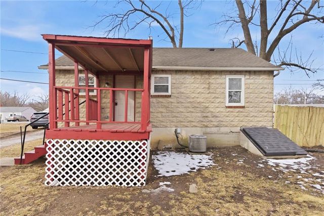 2509 S Sterling Avenue, Independence, MO 64052