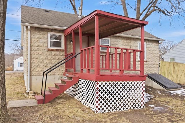 2509 S Sterling Avenue, Independence, MO 64052