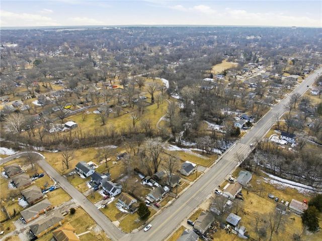 2509 S Sterling Avenue, Independence, MO 64052