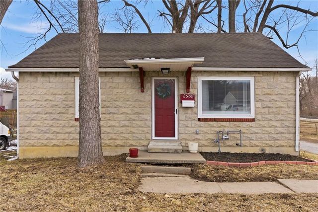 2509 S Sterling Avenue, Independence, MO 64052