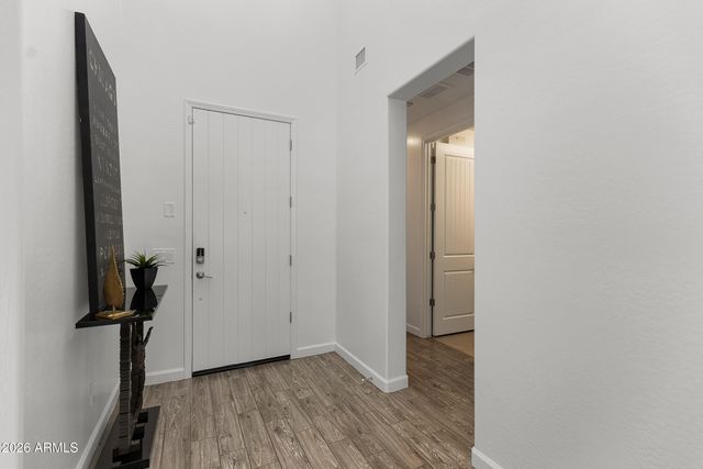 956 W YELLOWSTONE Way, Chandler, AZ 85248