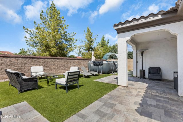 956 W YELLOWSTONE Way, Chandler, AZ 85248