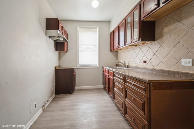 6015 S Michigan Avenue 3, Chicago, IL 60637