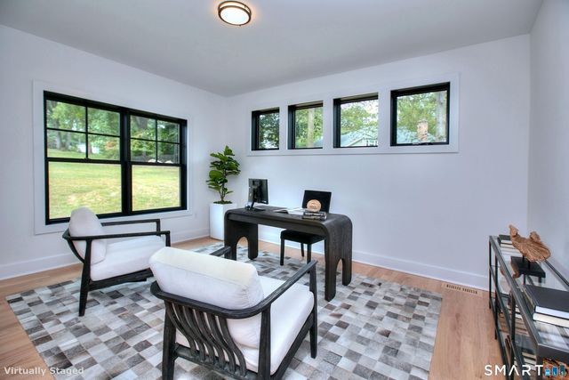 120 WEST Lane, Stamford, CT 06905