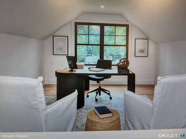 120 WEST Lane, Stamford, CT 06905