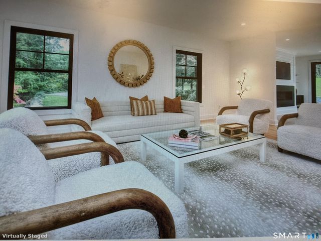 120 WEST Lane, Stamford, CT 06905