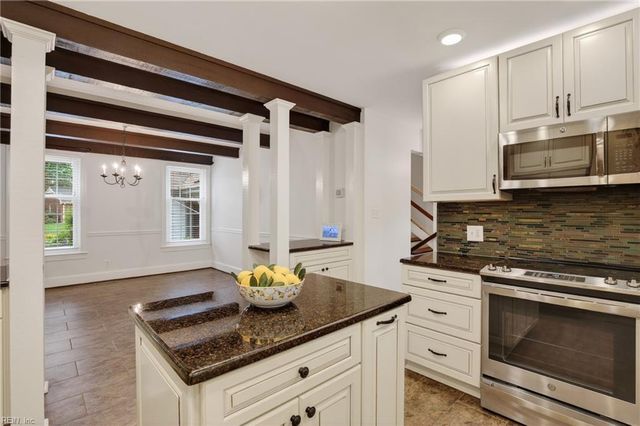 4141 Belvedere DR, Chesapeake, VA 23321