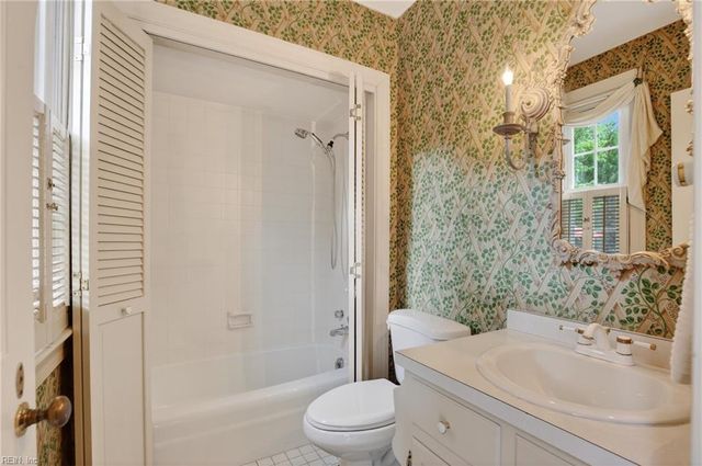 4141 Belvedere DR, Chesapeake, VA 23321