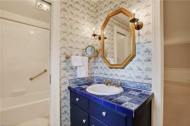 4141 Belvedere DR, Chesapeake, VA 23321