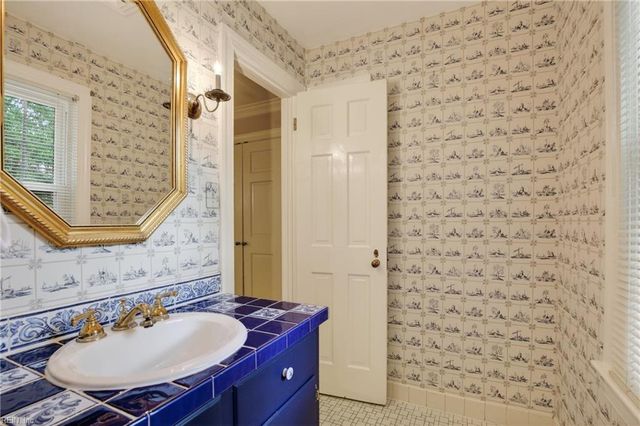 4141 Belvedere DR, Chesapeake, VA 23321