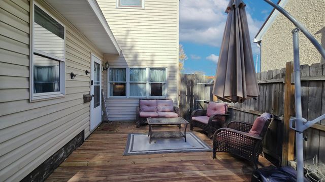 1163 Case Avenue, Saint Paul, MN 55106