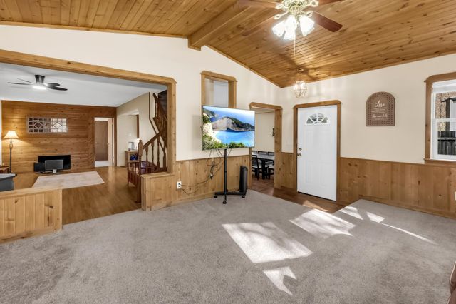 1163 Case Avenue, Saint Paul, MN 55106