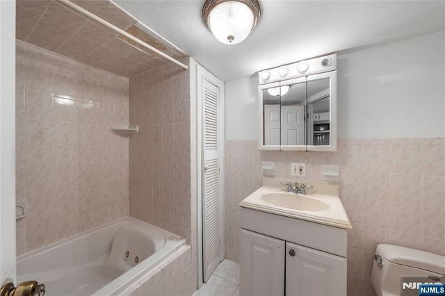 352 Forest Street, Kearny, NJ 07032