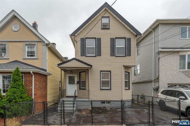 352 Forest Street, Kearny, NJ 07032