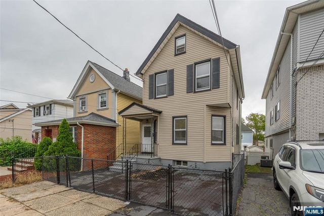 352 Forest Street, Kearny, NJ 07032