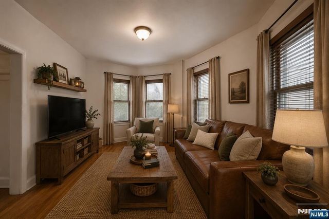 352 Forest Street, Kearny, NJ 07032