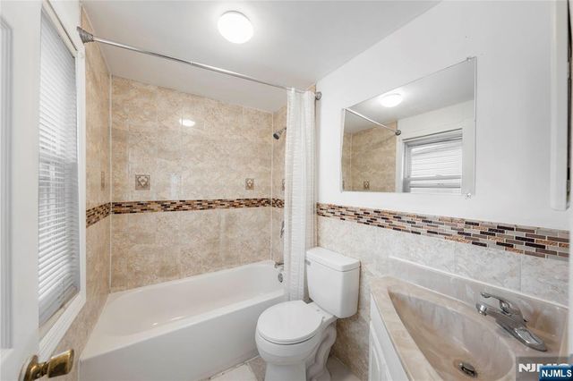 352 Forest Street, Kearny, NJ 07032