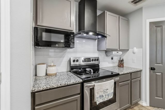 3557 TILDEN TRL, New Braunfels, TX 78132