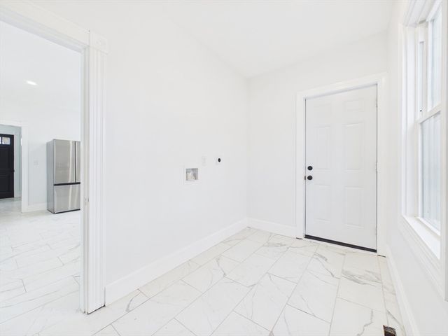 12 Sherman St, Attleboro, MA 02703