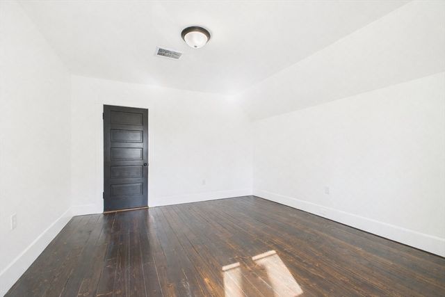 12 Sherman St, Attleboro, MA 02703