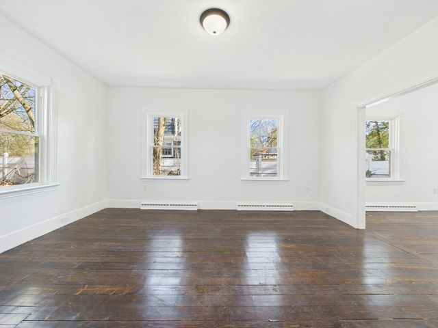 12 Sherman St, Attleboro, MA 02703