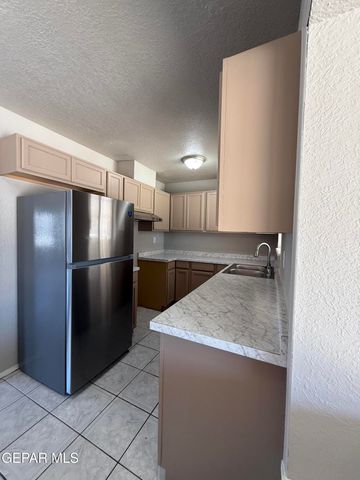 11708 Sierra Azul Drive, El Paso, TX 79936