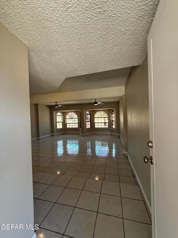 11708 Sierra Azul Drive, El Paso, TX 79936