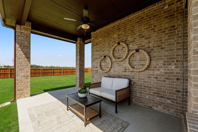 103 Heritage Hill Drive, Forney, TX 75126