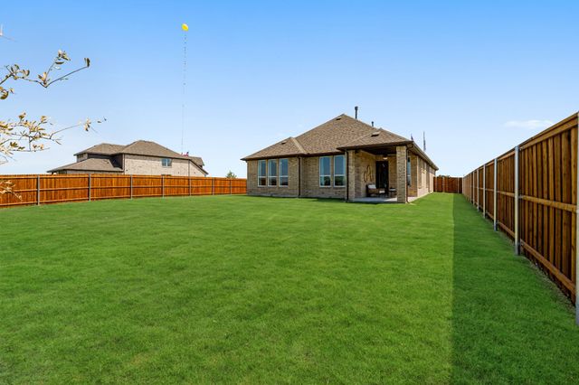 103 Heritage Hill Drive, Forney, TX 75126