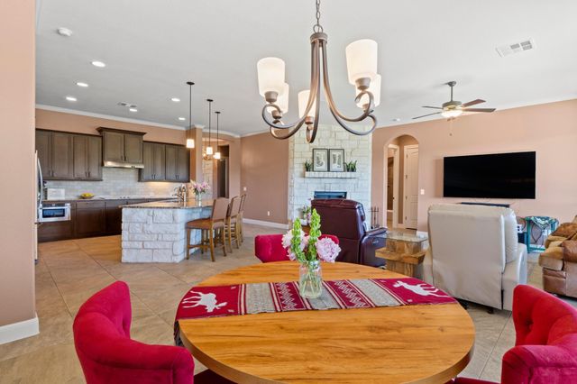 468 Bold Sundown, Liberty Hill, TX 78642