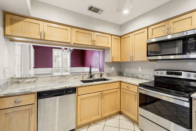 11839 Parliament St Apt 311, San Antonio, TX 78216