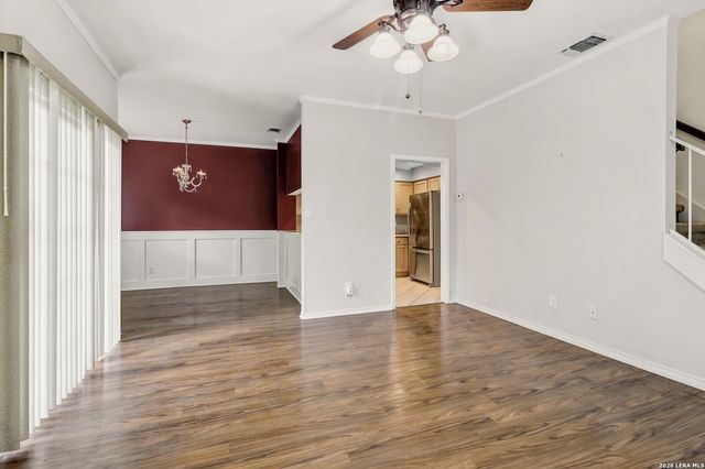 11839 Parliament St Apt 311, San Antonio, TX 78216