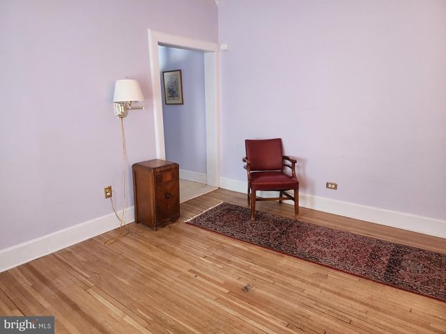 1 DENNIS ST, Martinsburg, WV 25401