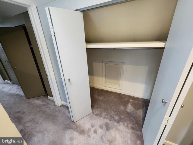 1 DENNIS ST, Martinsburg, WV 25401