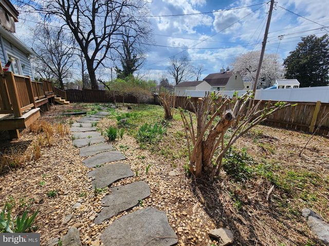 1 DENNIS ST, Martinsburg, WV 25401