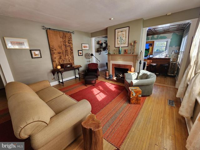 1 DENNIS ST, Martinsburg, WV 25401