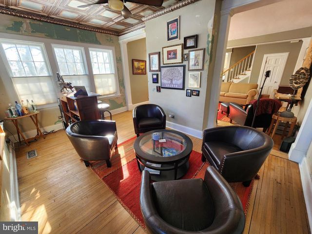 1 DENNIS ST, Martinsburg, WV 25401