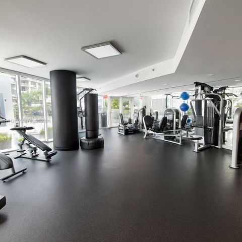 1881 79th St Cswy 1106, North Bay Village, FL 33141