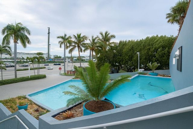 1881 79th St Cswy 1106, North Bay Village, FL 33141