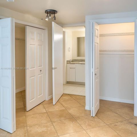 1881 79th St Cswy 1106, North Bay Village, FL 33141