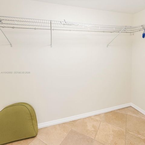 1881 79th St Cswy 1106, North Bay Village, FL 33141