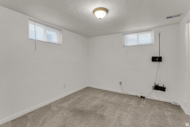 710 S LOCUST AVE, Pleasant Grove, UT 84062