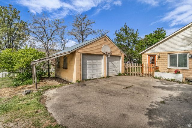 710 S LOCUST AVE, Pleasant Grove, UT 84062