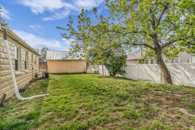 710 S LOCUST AVE, Pleasant Grove, UT 84062