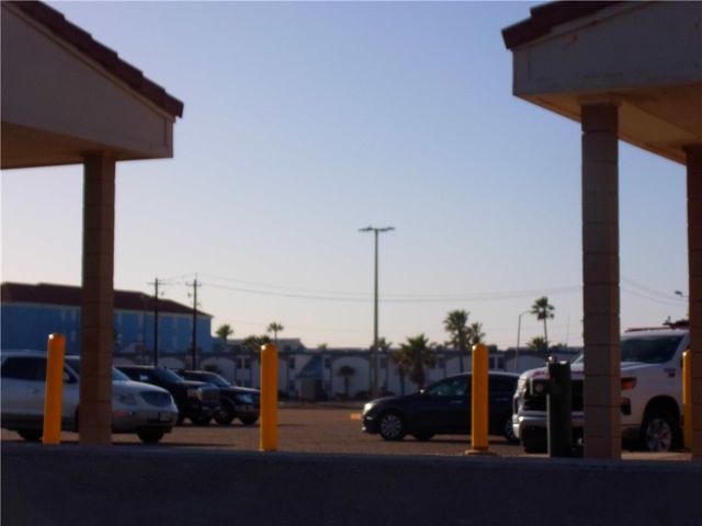 15005 Windward Dr 211, Corpus Christi, TX 78418