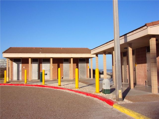 15005 Windward Dr 211, Corpus Christi, TX 78418