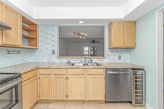 1340 Turkey Ridge Rd Apt A, Surfside Beach, SC 29575