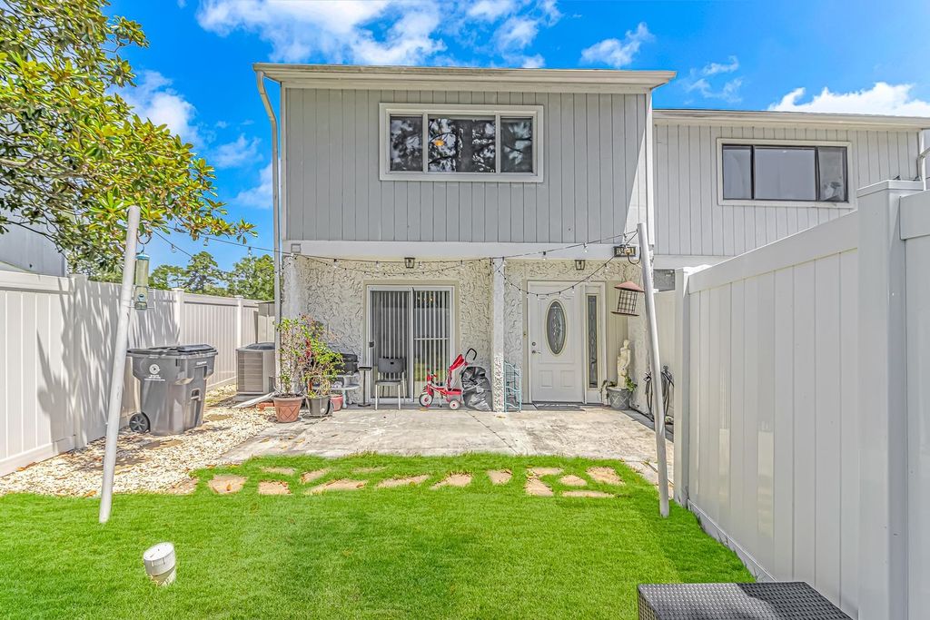 1340 Turkey Ridge Rd Apt A, Surfside Beach, SC 29575