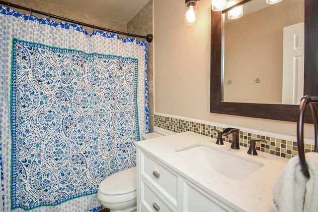 23734 Canyon Lake Drive, Spring, TX 77373