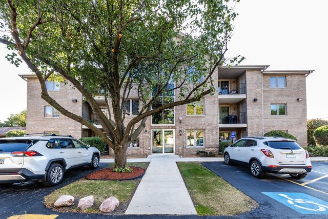 10288 Southwest Highway 3D, Chicago Ridge, IL 60415